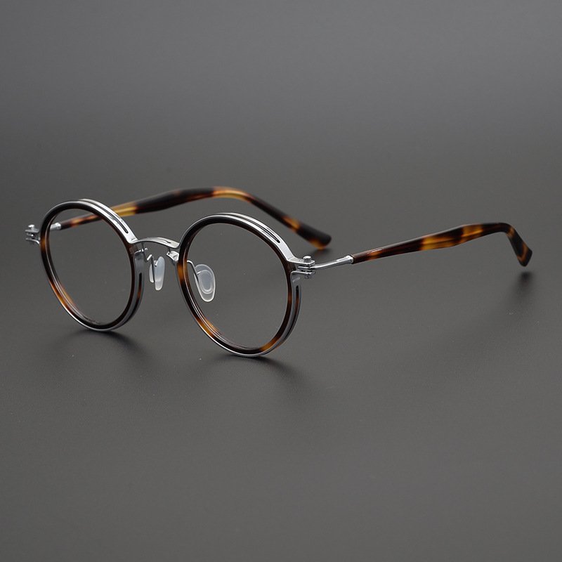 e9c31e20-ae05-433f-a936-a7417ae105a6.jpg Pure Titanium Retro Handmade Round Frame Tortoiseshell Myopia Frames - Image 1